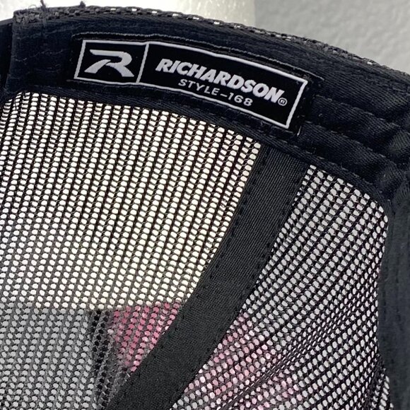 She Grooms Hat - Picture 5 of 6